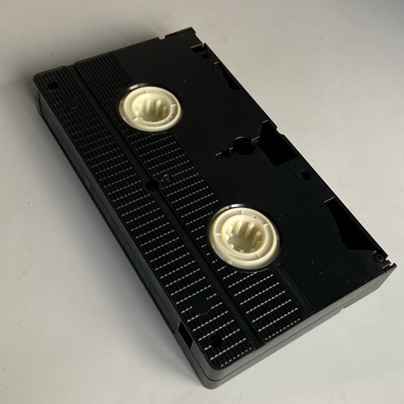 Johnny's Animal Hijinks Vol 1 on VHS - Picture 8 of 12